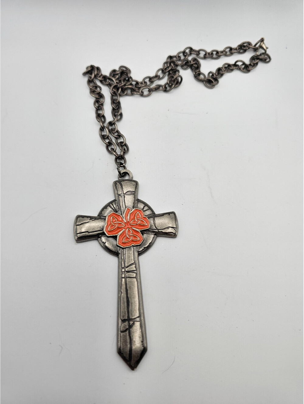 WWE Sheamus Celtic Cross Sword Necklace 2014 Authentic Pendant Chain Red Enamel